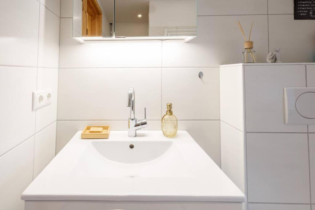 Вілла Exklusives Tiny House In Elbnaehe Букстегуде Екстер'єр фото